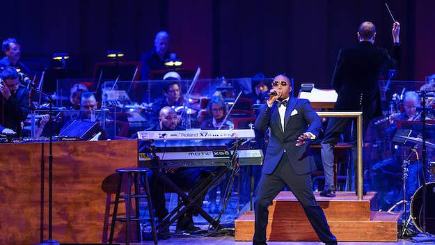 View Nas' entire live performance of 'Illmatic' with the National Symphony Orchestra.