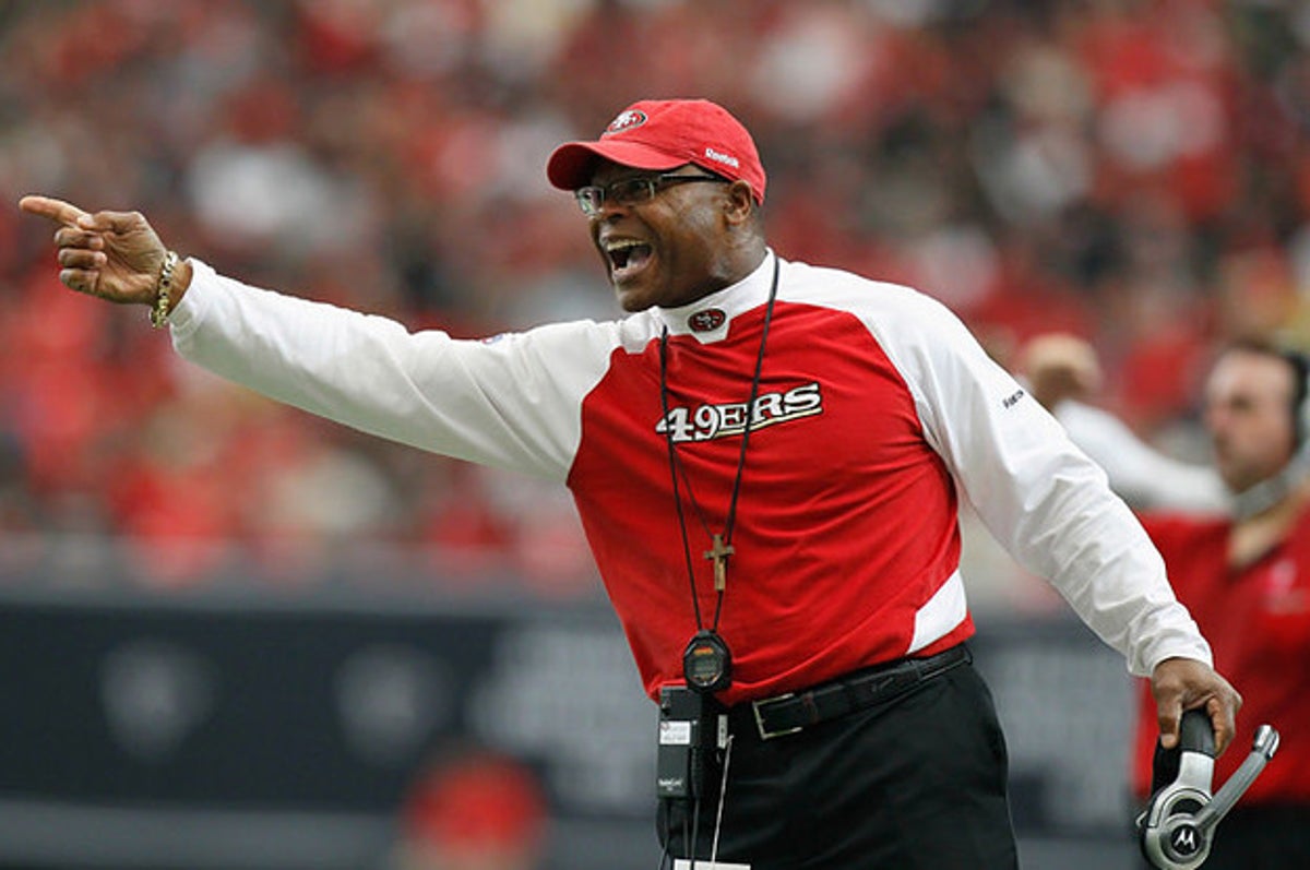 49ers fire coach Mike Singletary