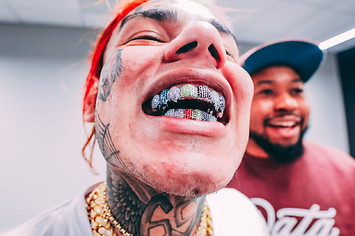 LifeAtComplex: Tekashi69 Stops By The Complex Office