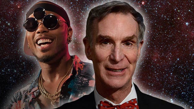 Bill Nye The Science Guy stopped by the Complex offices to give B.o.B and Kyrie Irving the definitive proof that Earth is round.