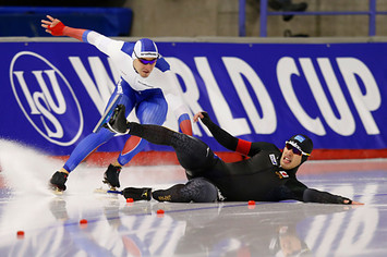 Russian skater falls during World Cup Speed Skating event