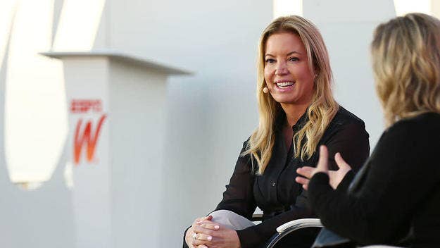 We went to the espnW Women + Sports Summit to listen to Lakers owner Jeanie Buss offer up inspirational stories from her years 