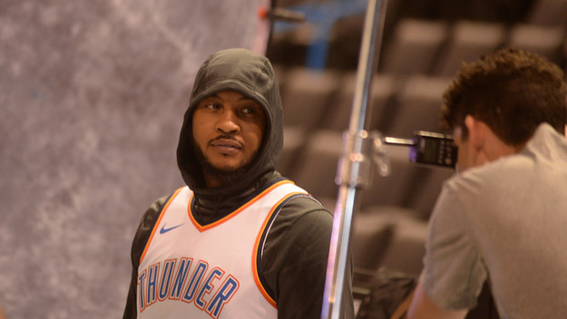 Hoodie melo best sale untucked kyrie