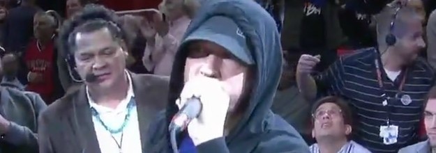 Eminem surprises Pistons crowd, welcomes team 'back to our city