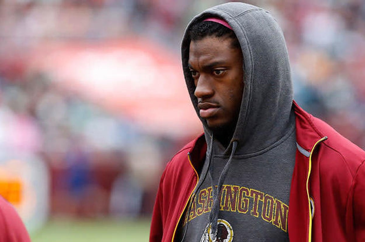 Robert Griffin III Tweets About 'Betrayal' by Santana Moss, Says WR Openly  Lied, News, Scores, Highlights, Stats, and Rumors