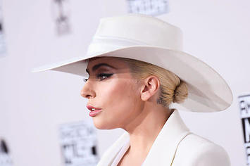 Gaga at AMAs