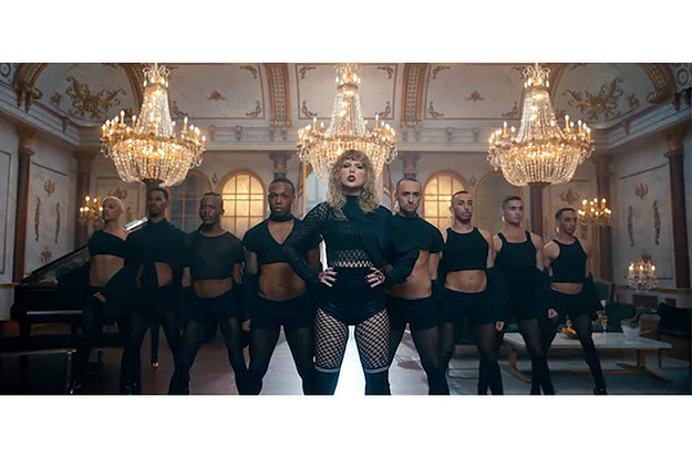 Director Denies Taylor Swift’s “look What You Made Me Do” Rips Off Beyoncé S “formation” Complex