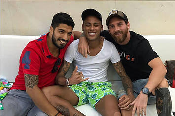 neymar messi and luis suarez hanging out