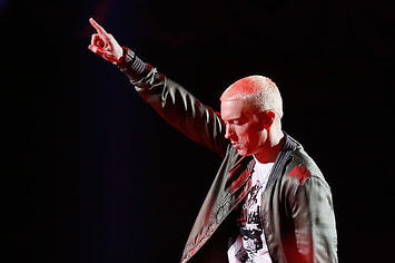 Eminem performing at 2014 MTV Movie Awards