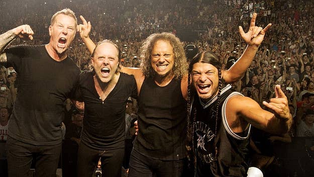 Heavy metal legends Metallica are opening a pop-up store in Toronto, offering merchandise for their 2017 Worldwired tour