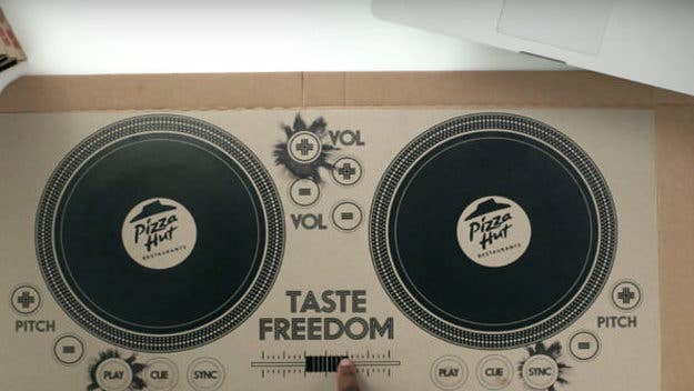 Pizza Hut linked up with P Money and Rinse FM’s DJ Vectra, who slickly exhibits how the box works.