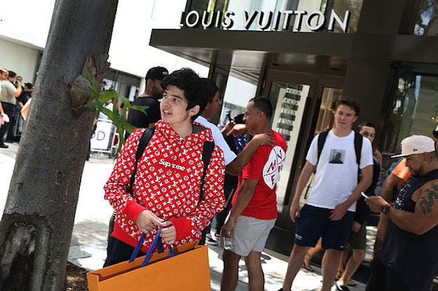 Louis Vuitton x Supreme Accessories - Fashionista