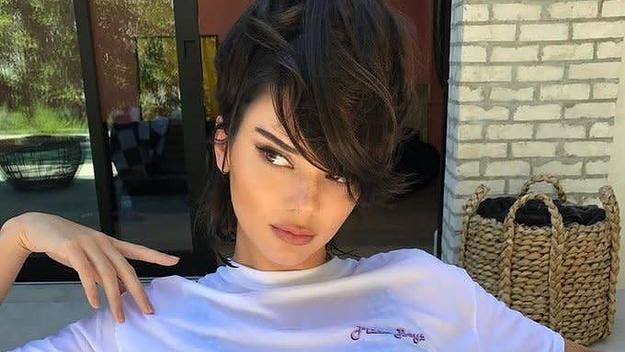 Kendall Jenner responded to rumors of not tipping at a Williamsburg bar.