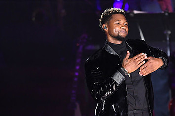 Usher performs at the Songwriters Hall Of Fame 48th Annual Induction and Awards.