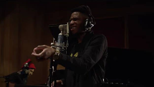The collaboration is featured as the first episode of Gallant's new "In the Room" project.