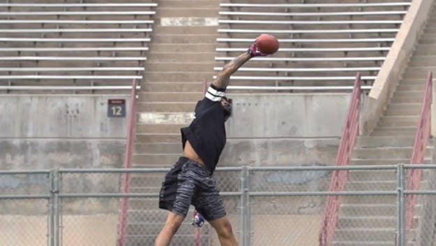Odell Beckham Jr. shows off quite a bit in the Super Bowl edition of Dude Perfect.