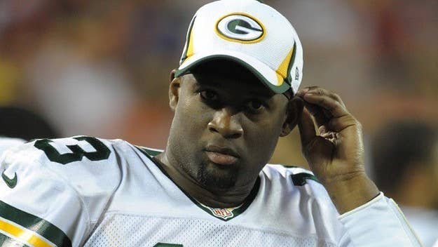 Vince Young is having money issues. Again.