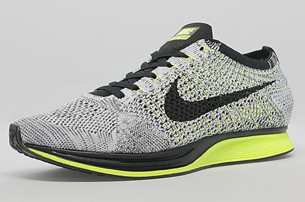 Flyknit clearance racer volt