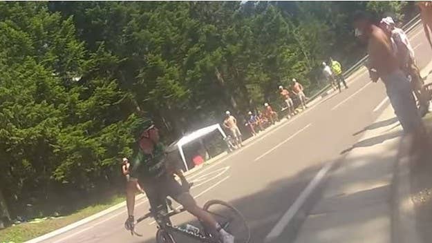 Cyclist Thomas Voeckler stopped riding in the middle of the Tour de France recently to confront a guy who heckled him in the middle of the race.