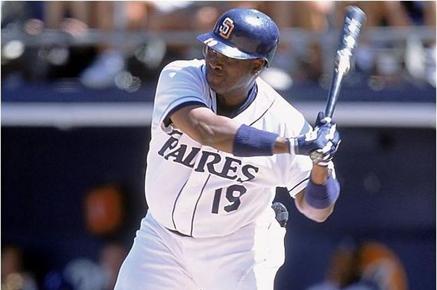 Padres' legend Tony Gwynn dies at 54