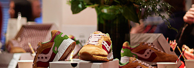 Saucony sales burger shoes