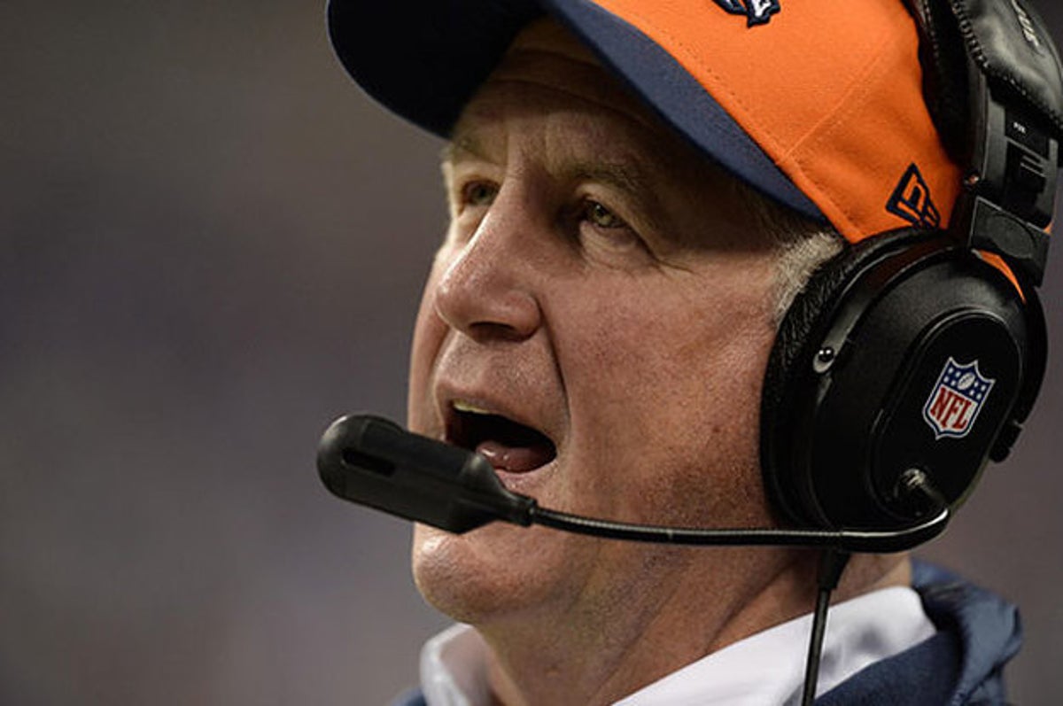 Broncos name Jack Del Rio interim head coach while John Fox