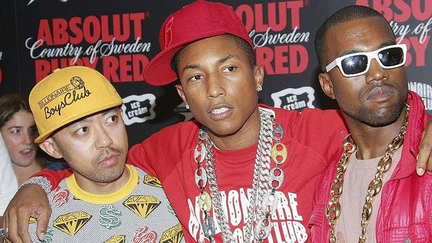 From BAPE hoodies to Von Dutch hats to even the most tragic of fashion trends like unnecessary scarves, here are the best 2000s fashion trends you need to know