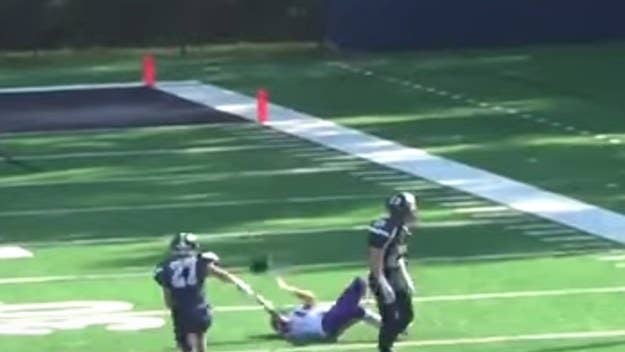 This Catch by a Division III College Football Player Is as Crazy as It Gets
