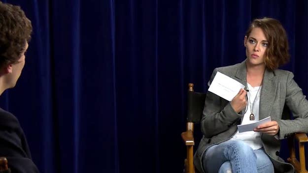 Tensions escalate as Kristen Stewart asks 'American Ultra' co-star Jesse Eisenberg the interview questions she typically gets.