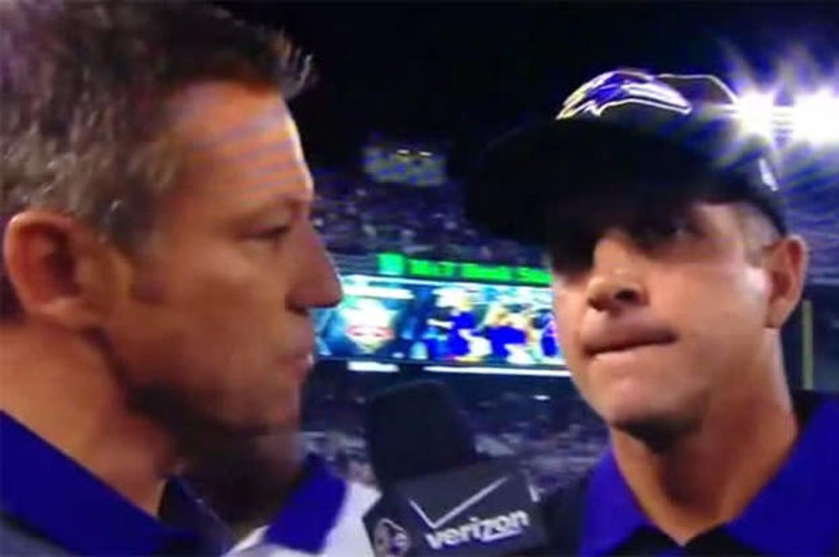 Ravens' John Harbaugh has cringey sideline interview after first quarter