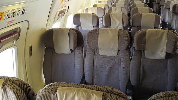 This plane seating chart would increase passengers and awkward eye contact on flights.