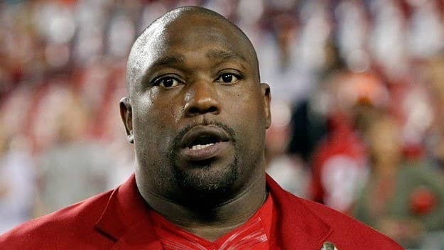 Warren Sapp is back in the news for the wrong reasons.