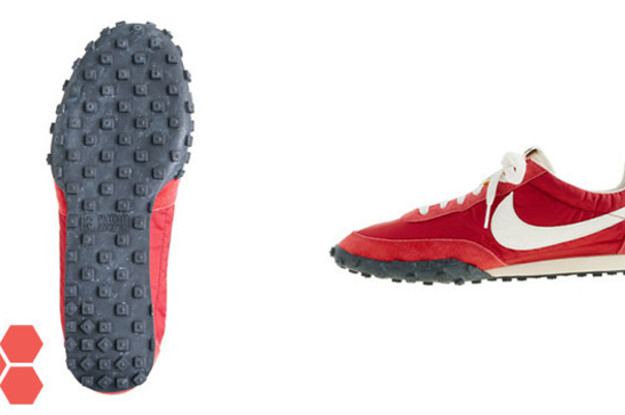 Nike waffle outsole hot sale