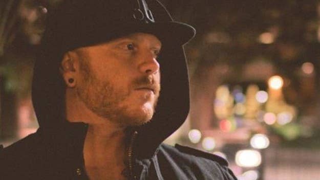 You might have got your introduction to Kennedy Jones when I included his "Suavemente" remix in our "20 Best Trap Remixes of Non-EDM Songs" list, and now we got a free download from the man again. Rising Music's TJR first took Will Sparks' "Ah Yeah" and killed it on the edit, and now the trapped out one is wild, too. The remix keeps a lot of the same from the original but it's still got the same choppy KJ sound we like and the house vibes of the original.