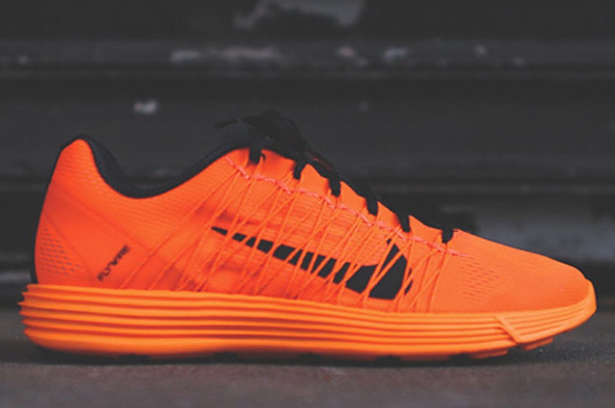 Nike the Lunaracer +3 "Total Orange" |