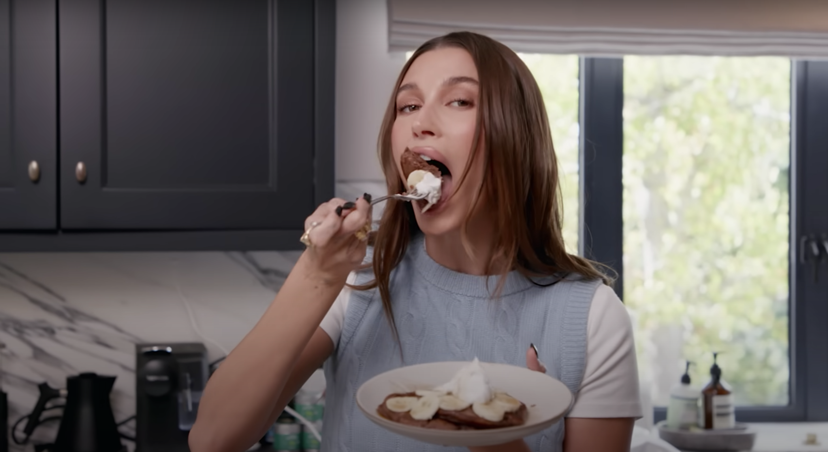 Hailey Bieber s Chocolate Protein Pancakes Recipe - 68