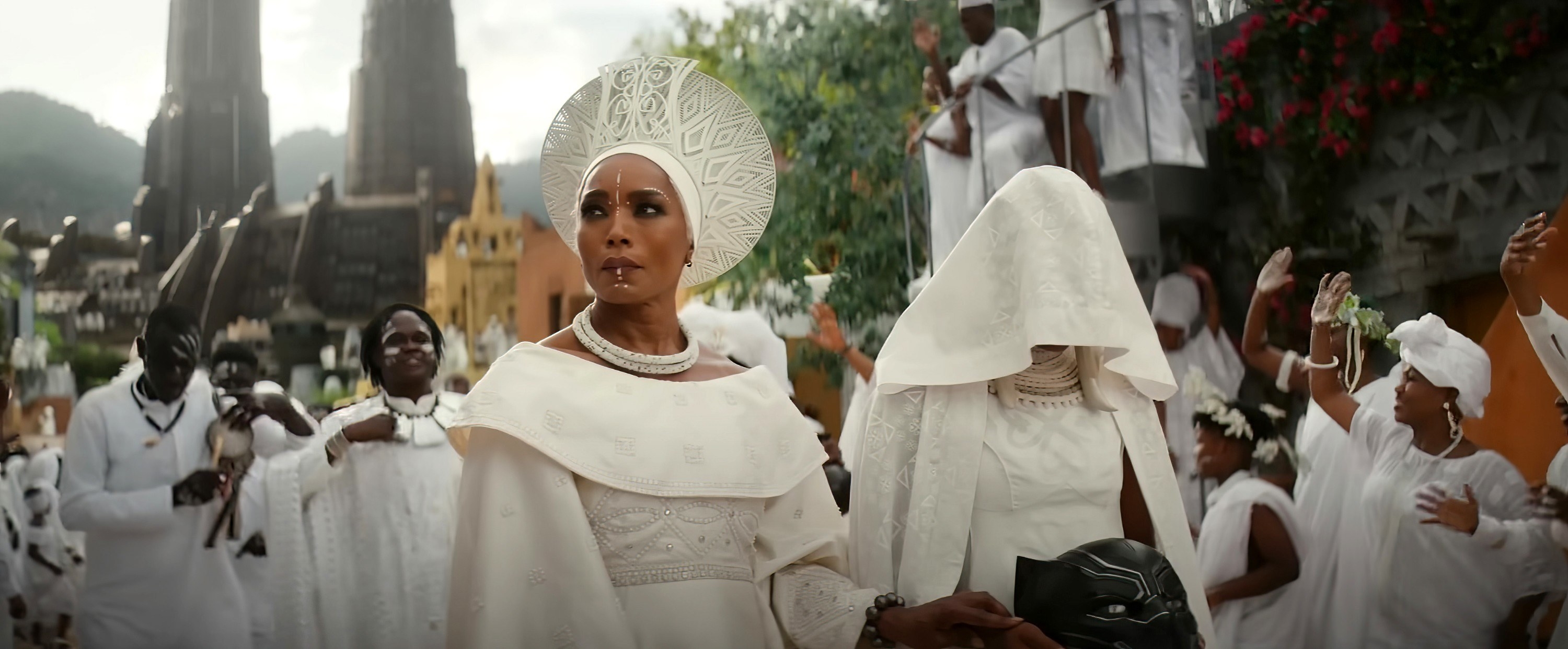 Golden Globes 2023  Angela Bassett s Historic Win  Wakanda - 36