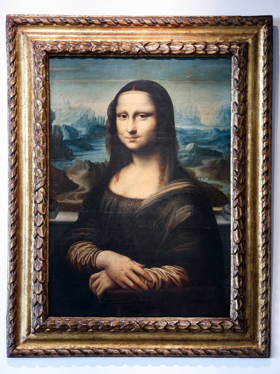 1,059 Mona Lisa Red Stock Photos, High-Res Pictures, and Images - Getty  Images