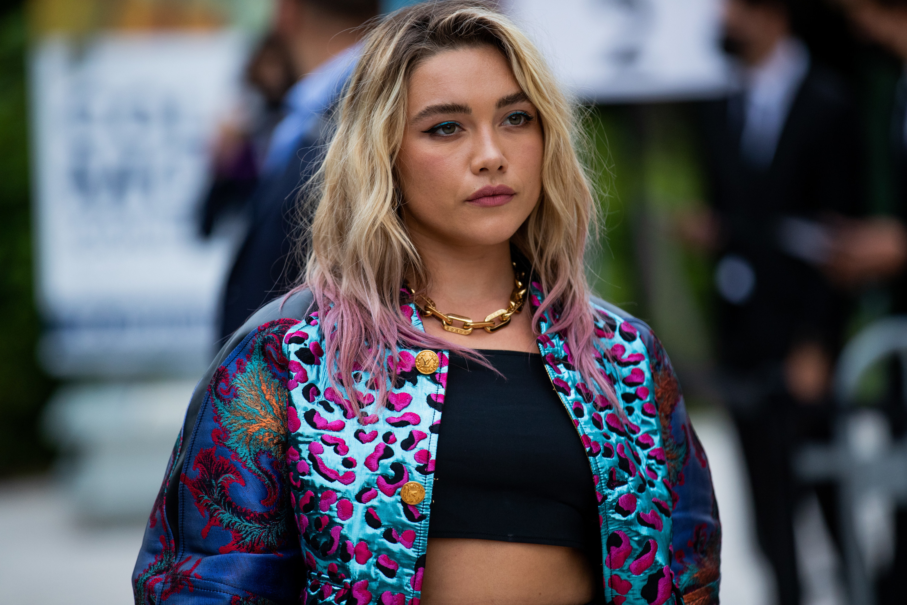 Florence Pugh Comments On Zach Braff Relationship - 31