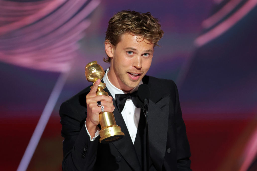 Austin Butler accepts the Best Actor in a Motion Picture
