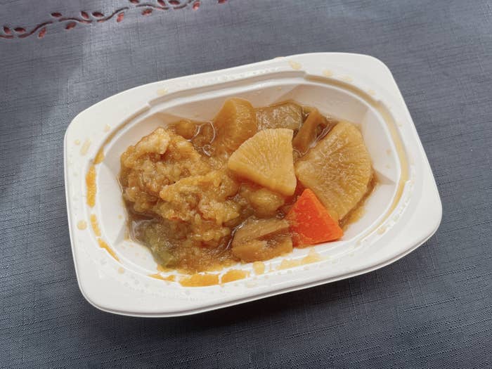 FamilyMart(ファミリーマート)のオススメのお惣菜「鶏もも肉と根菜のみぞれ煮」