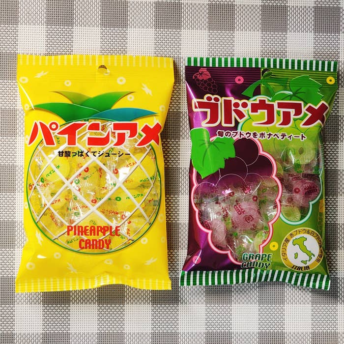 FamilyMart(ファミリーマート)のオススメお菓子「ブドウアメ」
