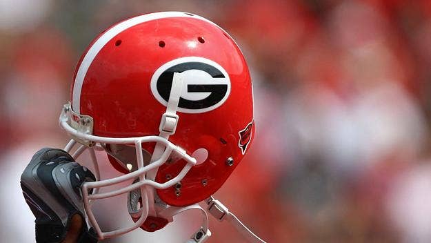 University of Georgia offensive lineman Devin Willock and Bulldogs recruiting staffer Chandler LeCroy passed away in a single-car crash Sunday morning.