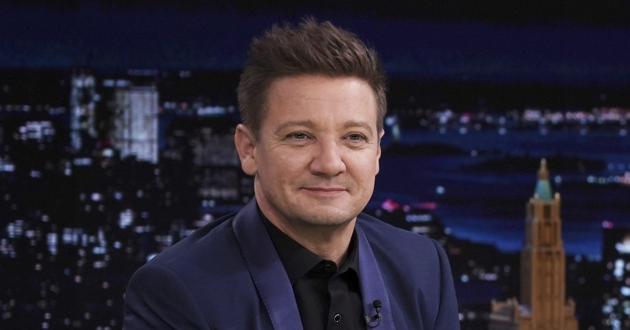 sub buzz 741 1673977425 1 Jeremy Renner Is Again Residence After His Hospitalization For A