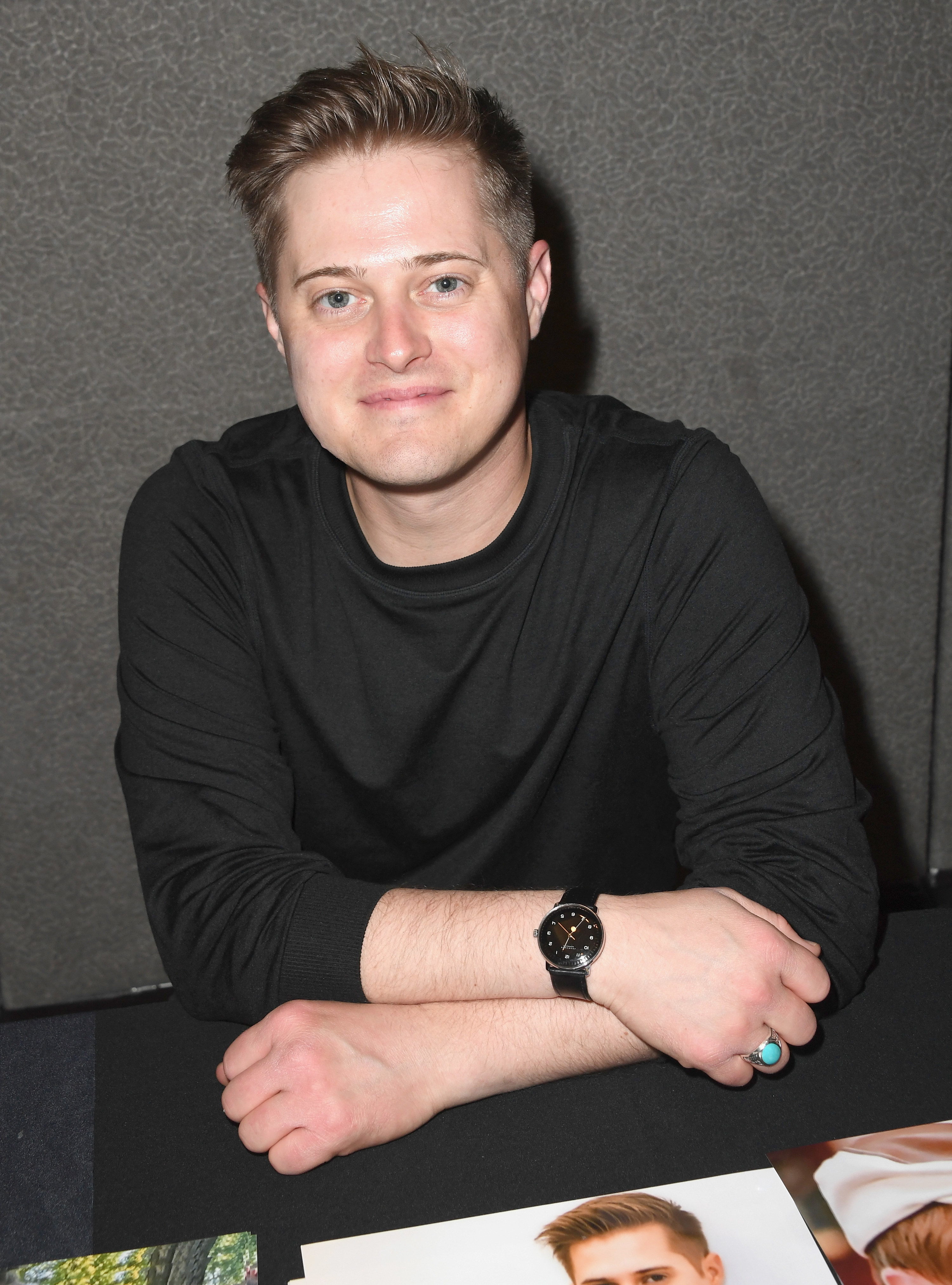 Lucas Grabeel at The Hollywood Show