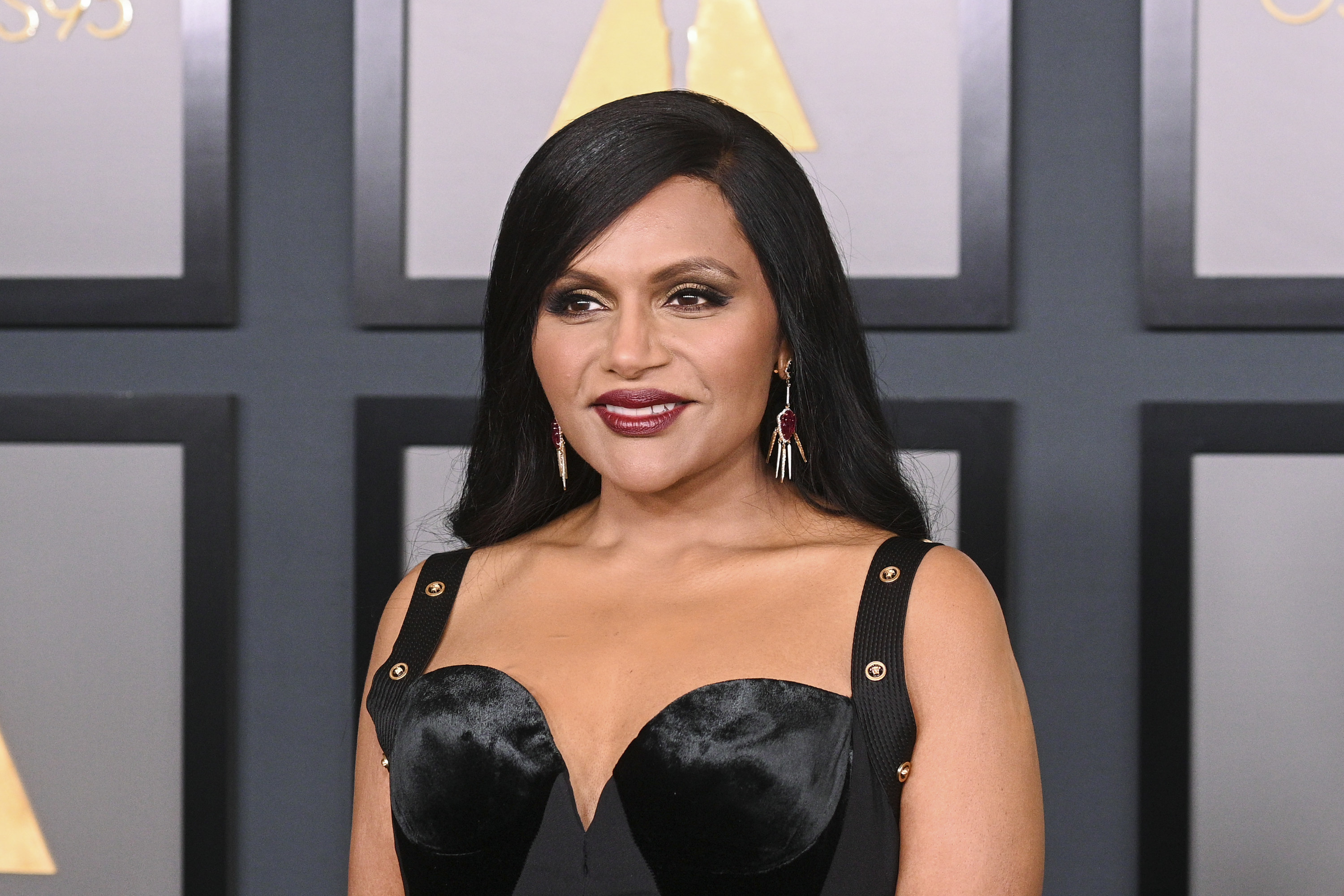 mindy kaling skinny