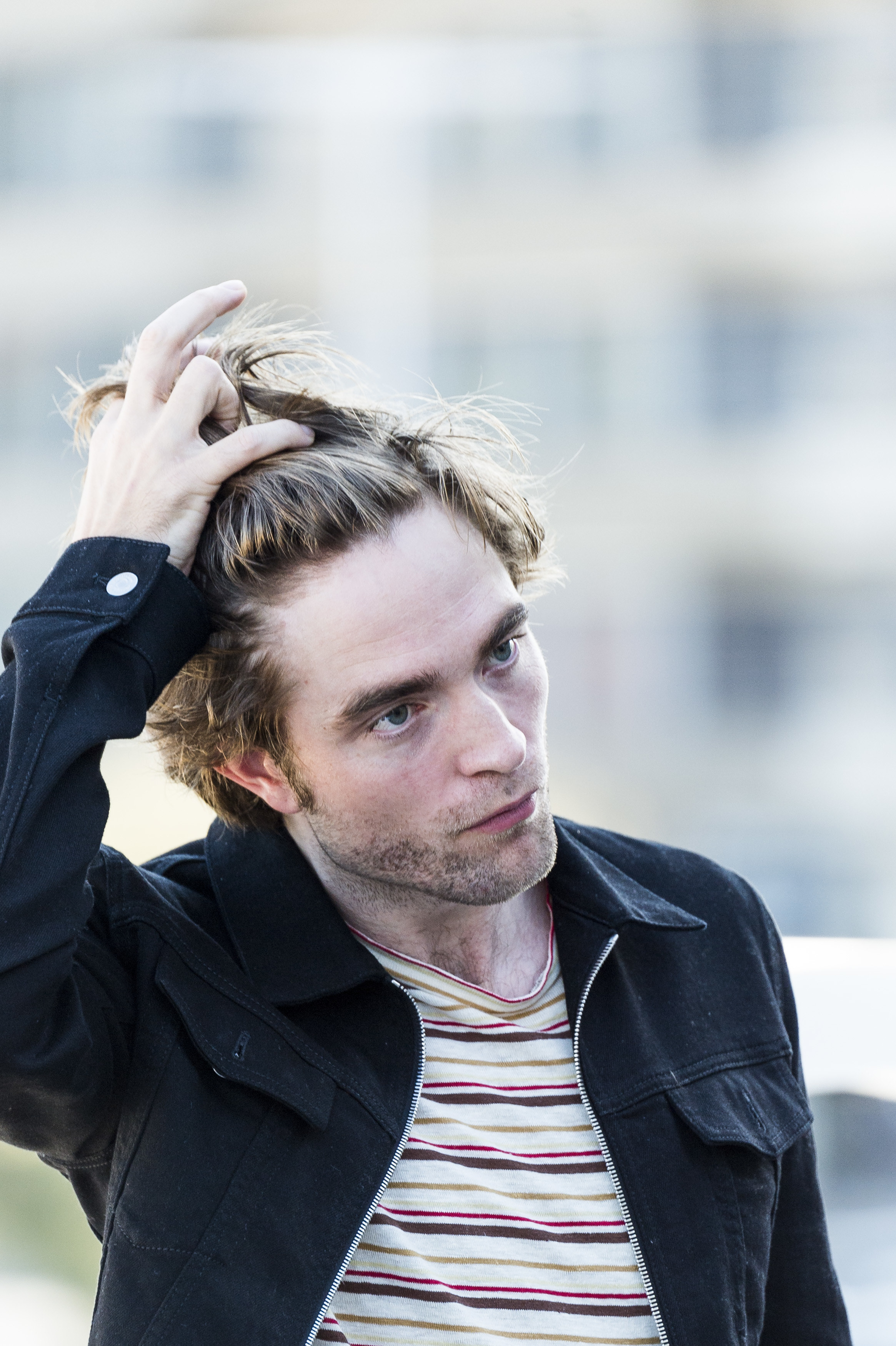 Robert Pattinson Talks Body Expectations And Dieting - 95