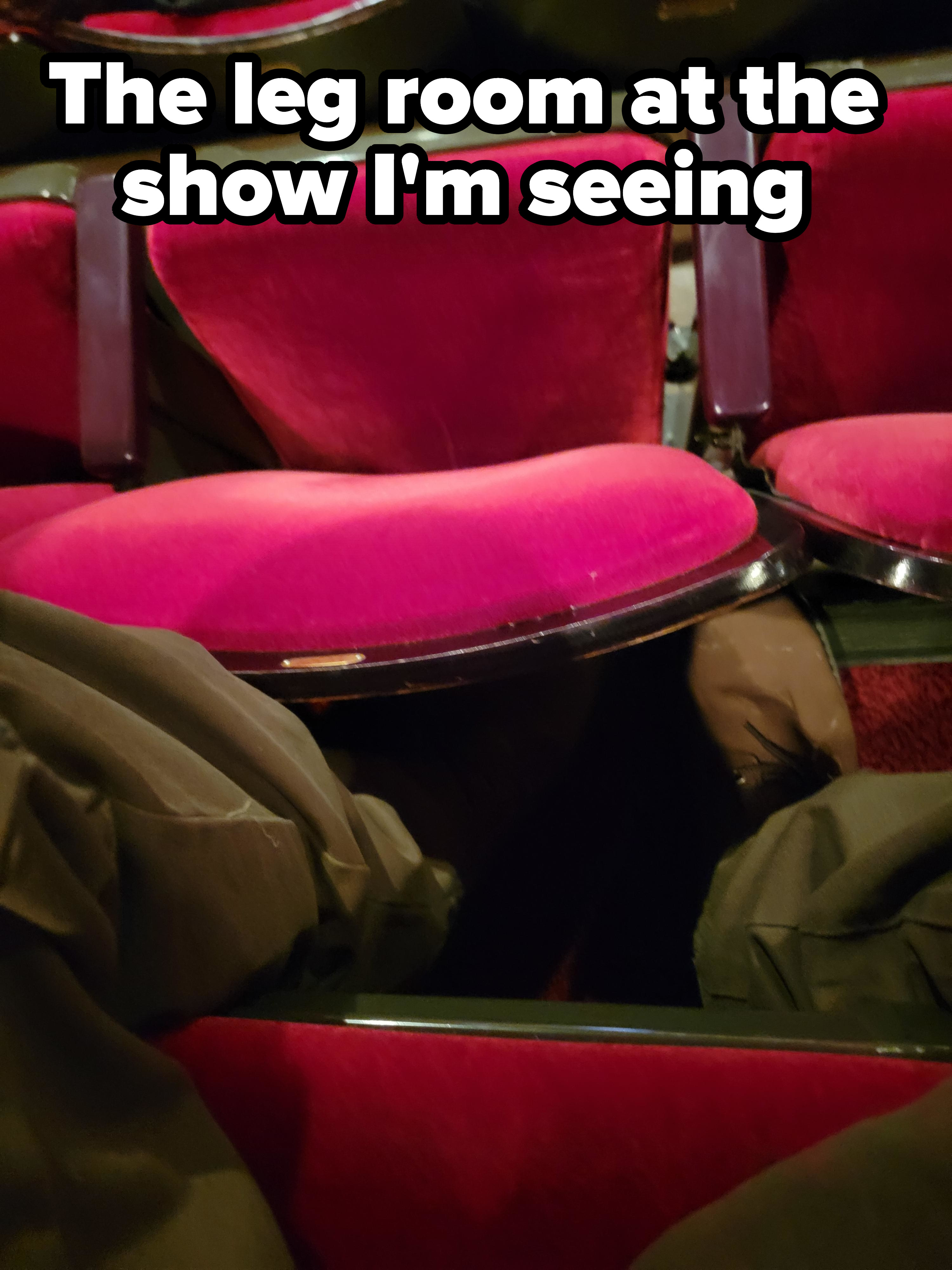 Theater chairs with very little space