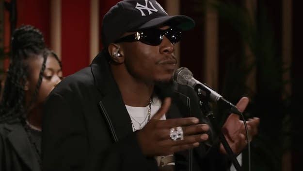 Joey Badass delivered the latest performance for Australian radio station Triple J’s 'Like a Version' series with a cover of Mos Def's "UMI Says."