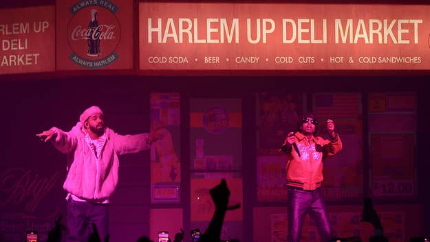 After a video showed a fan falling from the balcony at the Apollo Theater during Drake’s show on Sunday, the Harlem venue has released a statement.